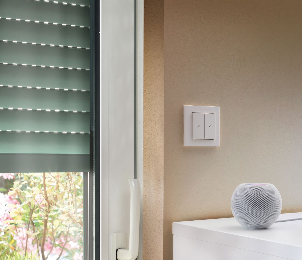Eve Shutter Switch